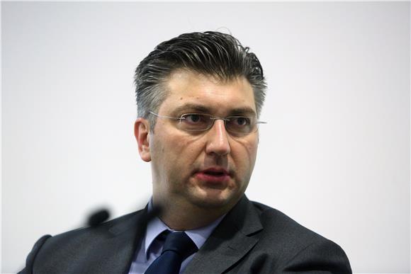 Plenković kaže da će HDZ pobijediti na euroizborima - intervju