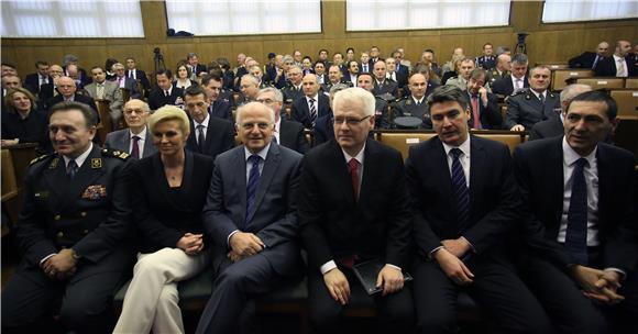 Josipović i Leko nadaju se 'europskim', a ne 'ideološkim' temama u kampanji