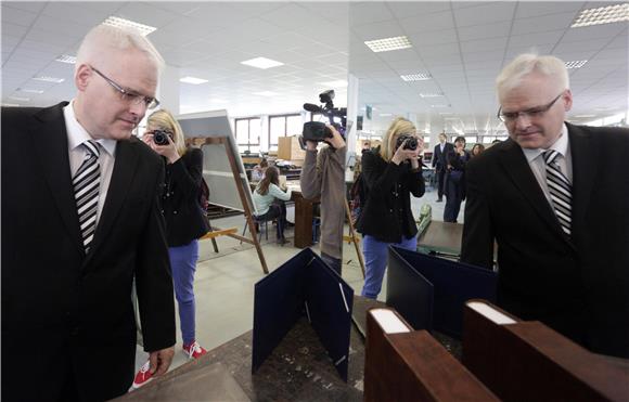 Predsjednik Josipović posjetio je Grafičku školu u Zagrebu