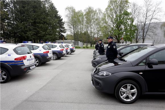 Svečana primopredaja 80 policijskih vozila 