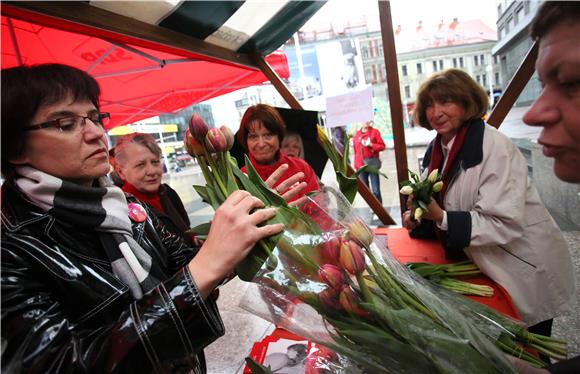 Humanitarna prodaja tulipana za Zakladu Ane Rukavine