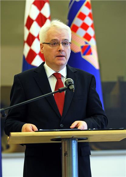 Tiskovna konferencija predsjednika Josipovića 5.4.2014.