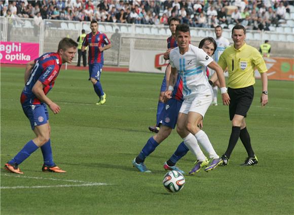 Prva HNL: Rijeka - Hajduk 1-1 (poluvrijeme)