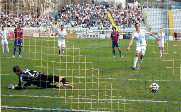 Prva HNL: Rijeka - Hajduk 1-1 (poluvrijeme)