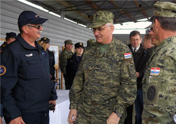 Vježba 'Kamensko 2014.' na vojnom vježbalištu Kupa