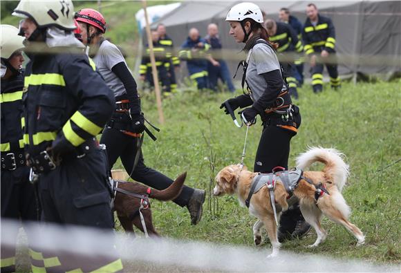 Pokazna vježba 'Blato 2014.'