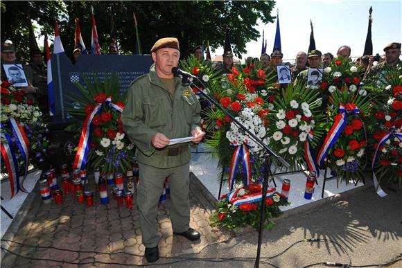 Culej zatražio da krivci odgovaraju za svirepo ubojstvo 12 policajaca