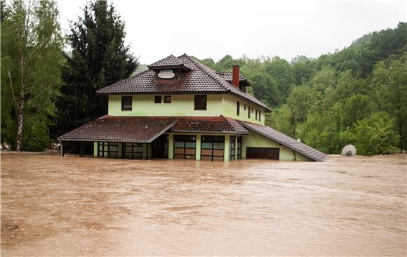 U Srbiji kiša ne prestaje, u tijeku evakuacije