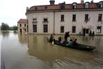 Vodostaj Une u opadanju iako još mnogo kuća pod vodom