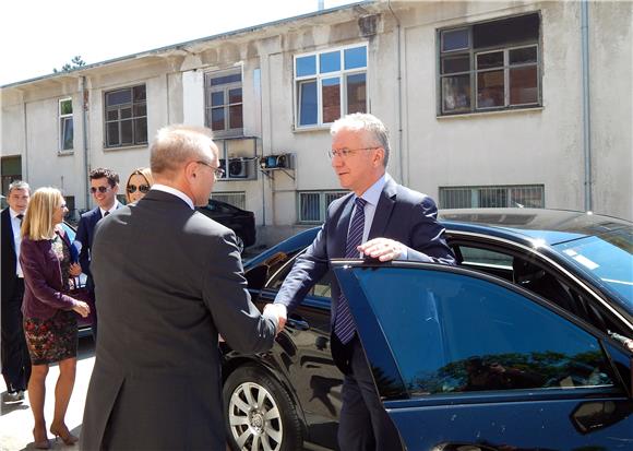 Rajko Ostojić posjetio Opću bolnicu Varaždin