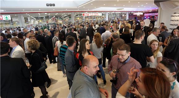 Otvorenje shopping centra Supernova i rekonstruirane Av. SR Njemačke