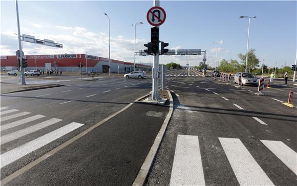 Otvorenje shopping centra Supernova i rekonstruirane Av. SR Njemačke