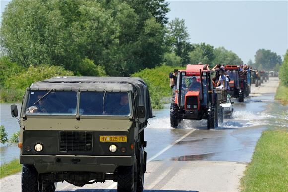 General Repinc: razina Save još nadvisuje neka sela i do četiri metra