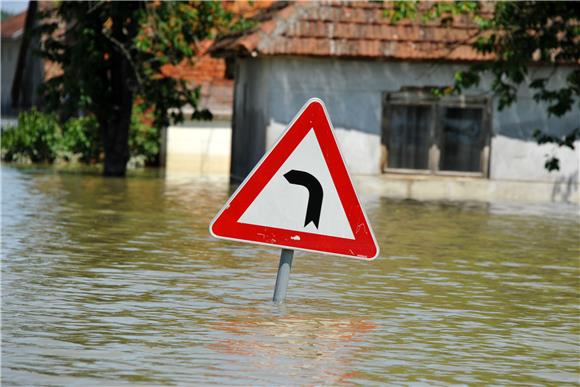 Pada razina vode u županjskoj Posavini