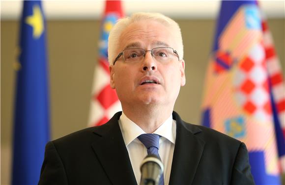 EU IZBORI Josipović pozvao građane da u nedjelju izađu na izbore