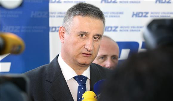 Karamarko kritizirao držanje Vlade u obrani od poplava