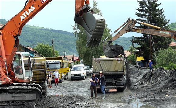 BOSNIA, FLOOD