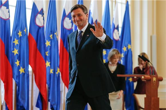 Izbori u Sloveniji 13. srpnja, Pahor potpisao odluku 