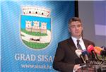 Premijer Milanović na svečanoj sjednici Gradskog vijeća Grada Siska