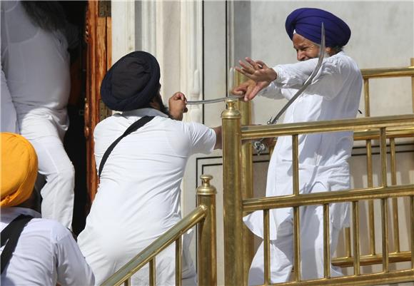 INDIA OPERATION BLUE STAR ANNIVERSARY SCUFFLE