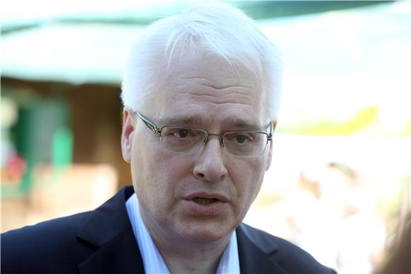 Predsjednik Josipović posjetio je Dane otvorenih vrata Eko Sever imanja u mjestu Lepšić 