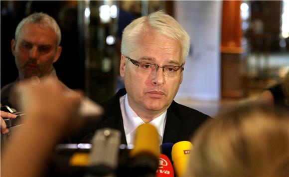 Josipović: raspravu o gospodarstvu maknuti iz sfere političkog prepucavanja