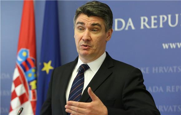 Tiskovna konferencija premijera Milanovića 11.6.2014.