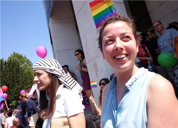 Okupljanje sudionika Zagreb Pridea 2014