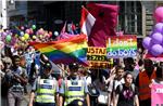 Povorka ponosa LGBTIQ osoba i obitelji Zagreb Pride 2014