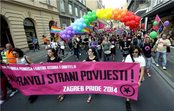 Povorka ponosa LGBTIQ osoba i obitelji Zagreb Pride 2014