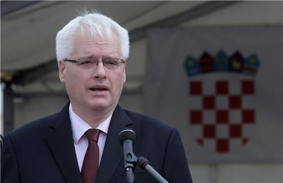 Predsjednik Josipović ide u službeni posjet Švicarskoj