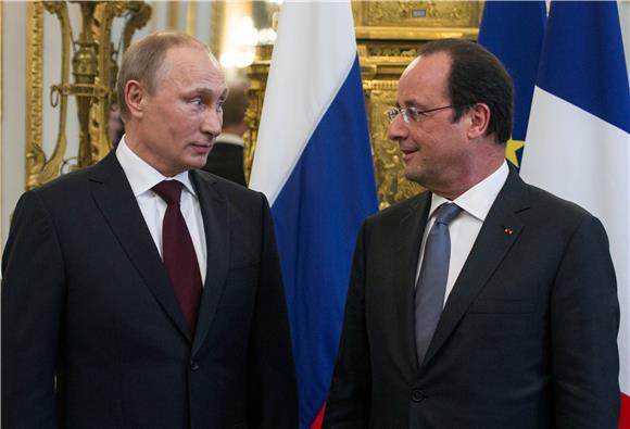 Hollande i Merkel pozvali Putina da potakne pregovore u Ukrajini