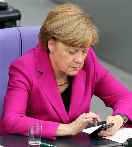 Merkel napokon dobila sigurni telefon