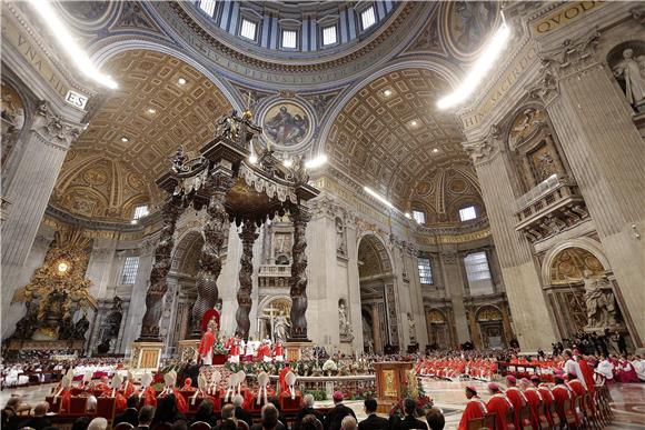 VATICAN POPE SPECIAL MASS