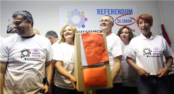 Za referendum protiv outsourcinga 624.000 potpisa