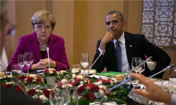 Obama i Merkel dogovorili nastavak pritiska na Rusiju