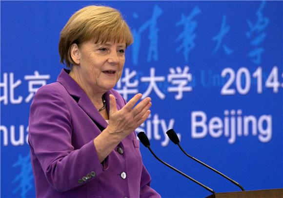 Merkel u Pekingu brani slobodno i otvoreno društvo