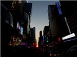 USA MANHATTANHENGE
