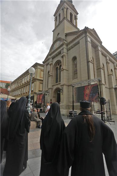 Ustoličen novi mitropolit zagrebačko-ljubljanski Porfirije