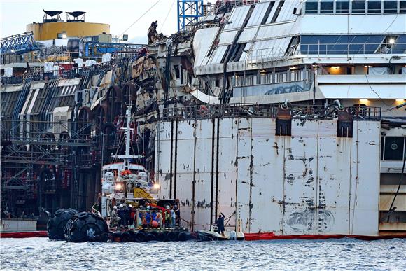 ITALY COSTA CONCORDIA