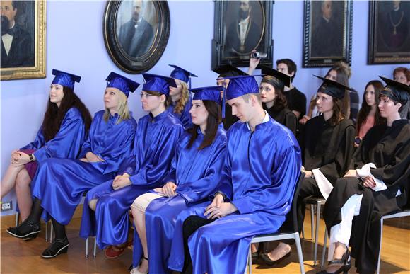 Dodjela diploma studentima Sveučilišta u Zagrebu i Sveučilišta u Orleansu