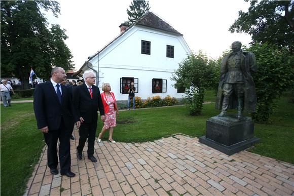 Josipović: i kod Tuđmana i kod Tita pretežu dobre strane