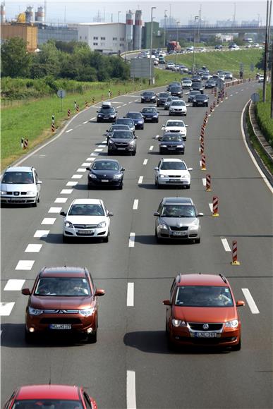 Gužve na autocesti prema moru