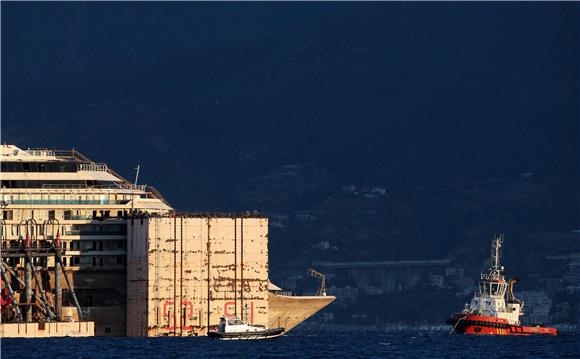 ITALY COSTA CONCORDIA ARRIVAL