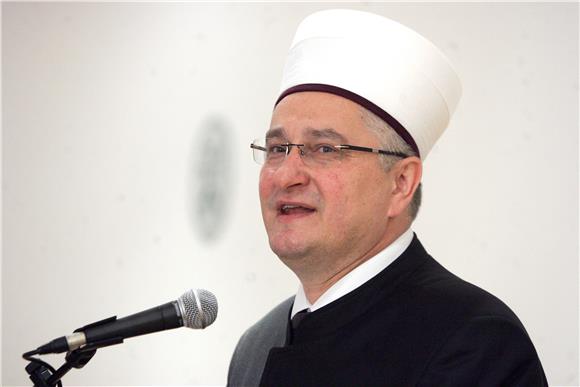 U bajramskoj poruci muftija Hasanović pozvao na sućut s obespravljenima u Gazi