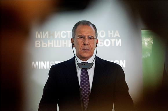 Lavrov: sankcije mogu Rusiju učiniti gospodarski neovisnijom