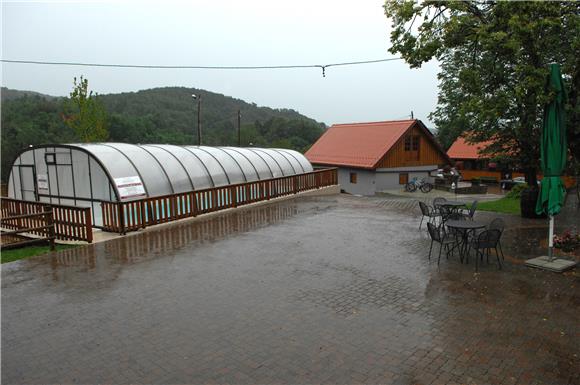 Otvoren prvi integralni hotel u Karlovačkoj županiji 'Srce prirode'