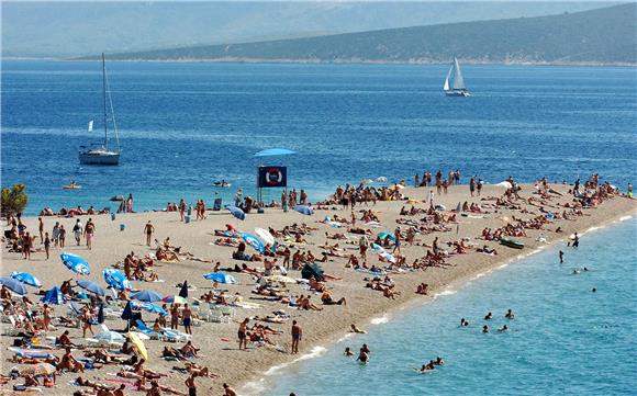 Croatia's 2014 tourism revenue could reach pre-crisis level of EUR 7.45 bn