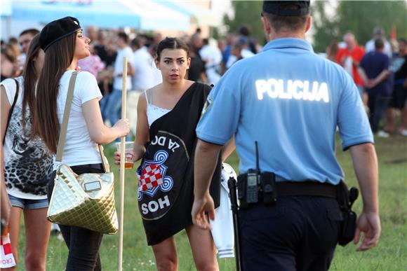 Na proslavi u Čavoglavama više tisuća ljudi 