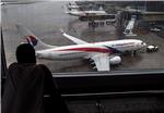 MALAYSIA AIRLINES SHARES SUSPENDED